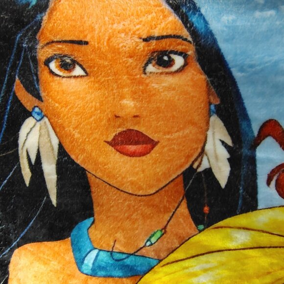 Disney Princess Blanket Throw Soft Touch 80x70 Kid Teen Bedding Accessory - Picture 6 of 7